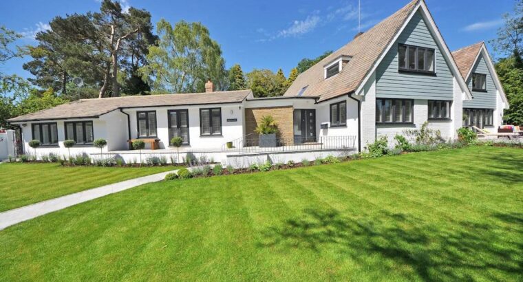 Spacious 4-Bedroom Detached Home with Modern Amenities